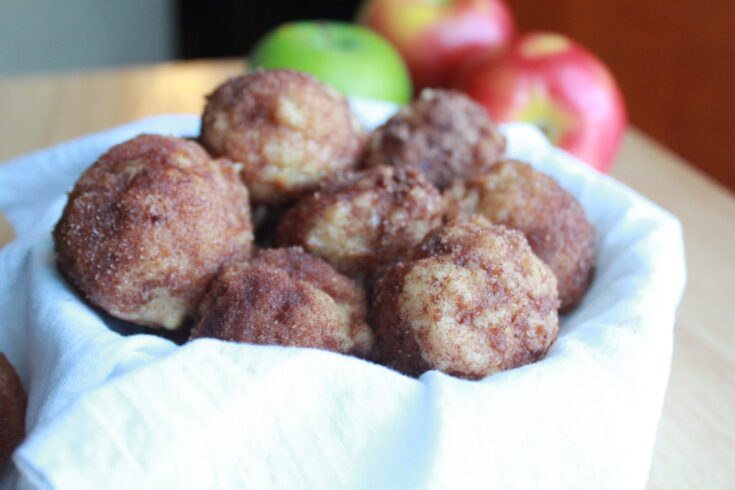 Mini Apple Donut-Muffins