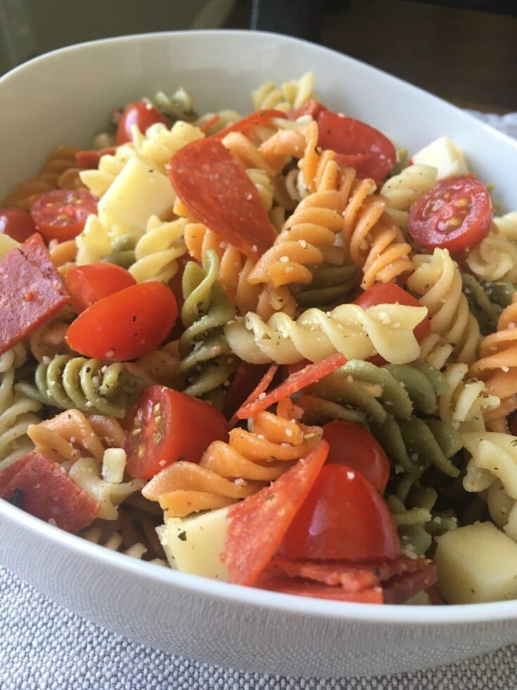 Easy Pizza Pasta Salad